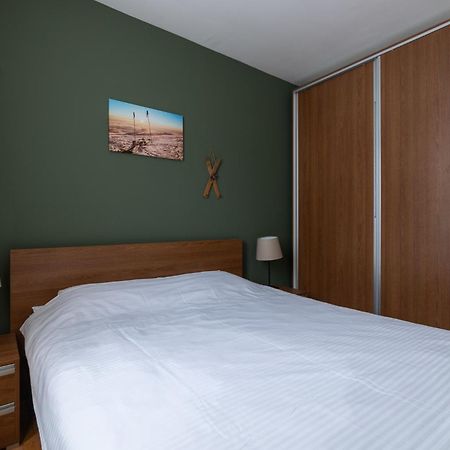 Hostgost At Kraljevi Cardaci Apartamento Kopaonik Exterior foto