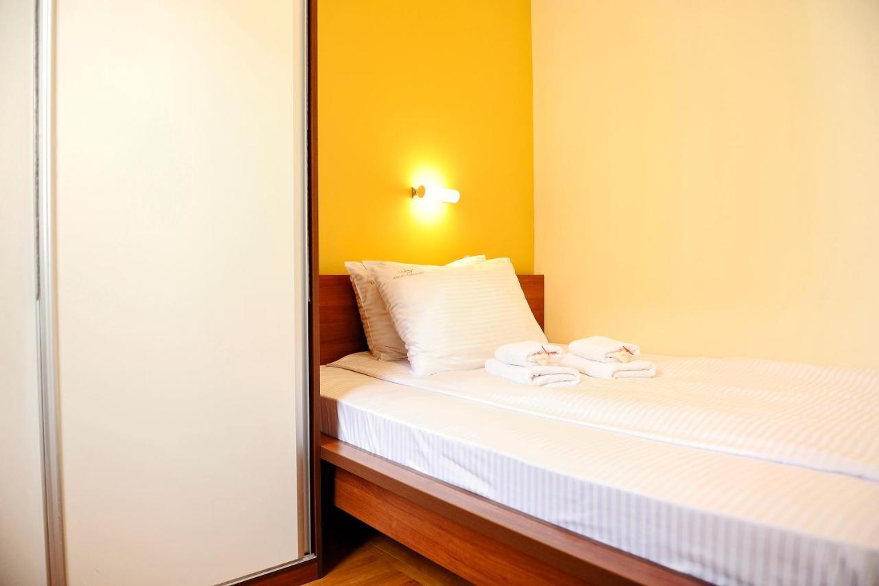 Hostgost At Kraljevi Cardaci Apartamento Kopaonik Exterior foto